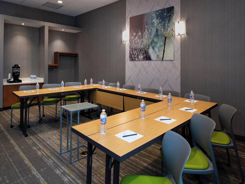 Springhill Suites By Marriott Elizabethtown image