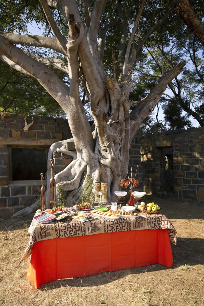 Umzolozolo Private Safari Lodge