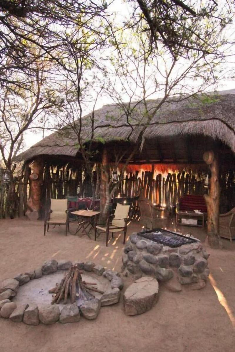 Quatermain's 1920's Safari Camp-Amakhala Game Rese
