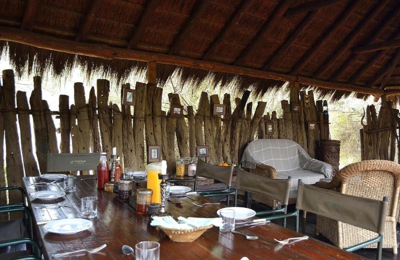 Quatermain's 1920's Safari Camp-Amakhala Game Rese