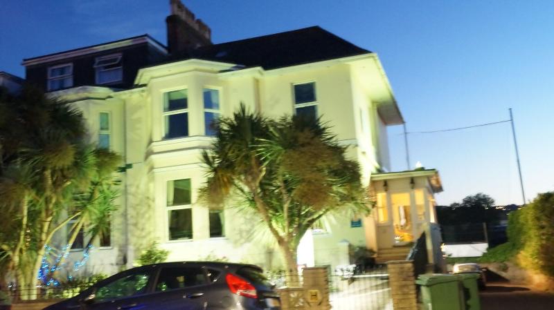 The Ashleigh Guesthouse image