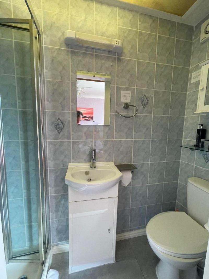 The Ashleigh Guesthouse image