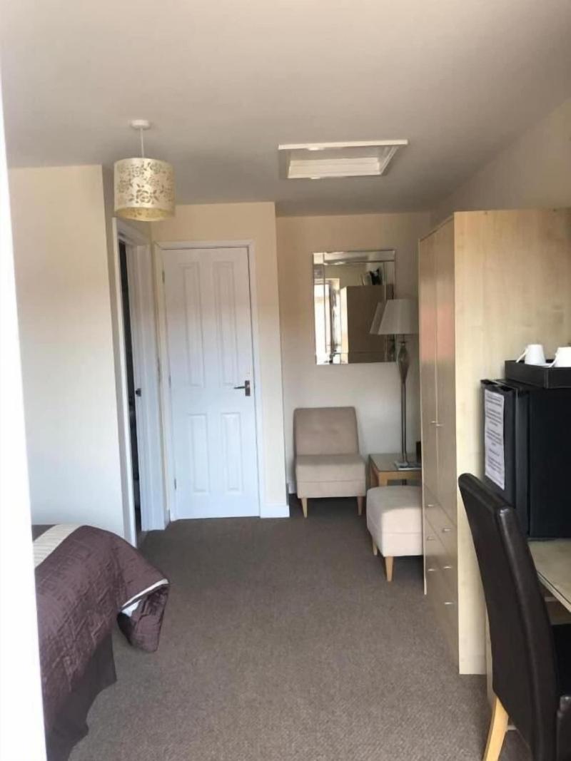 Newent Golf Club & Lodges image