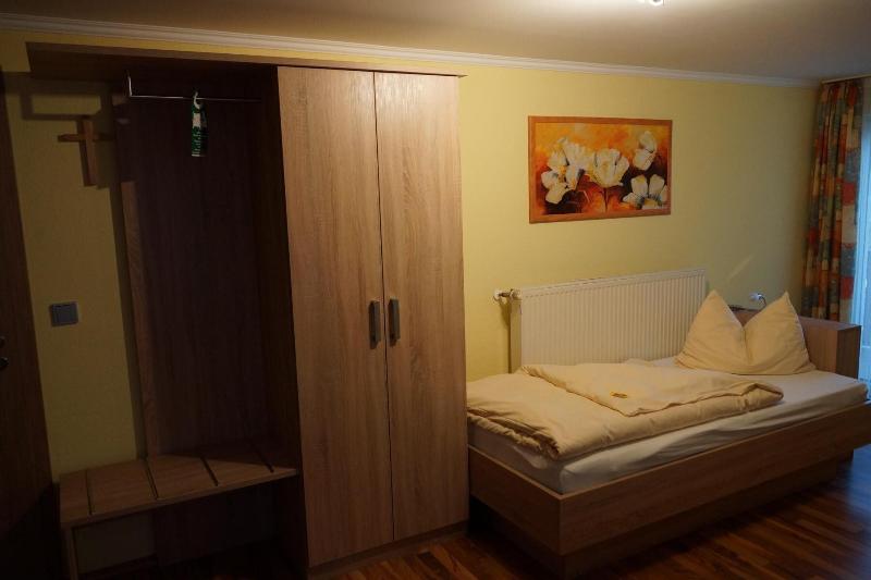 Kleindienst image