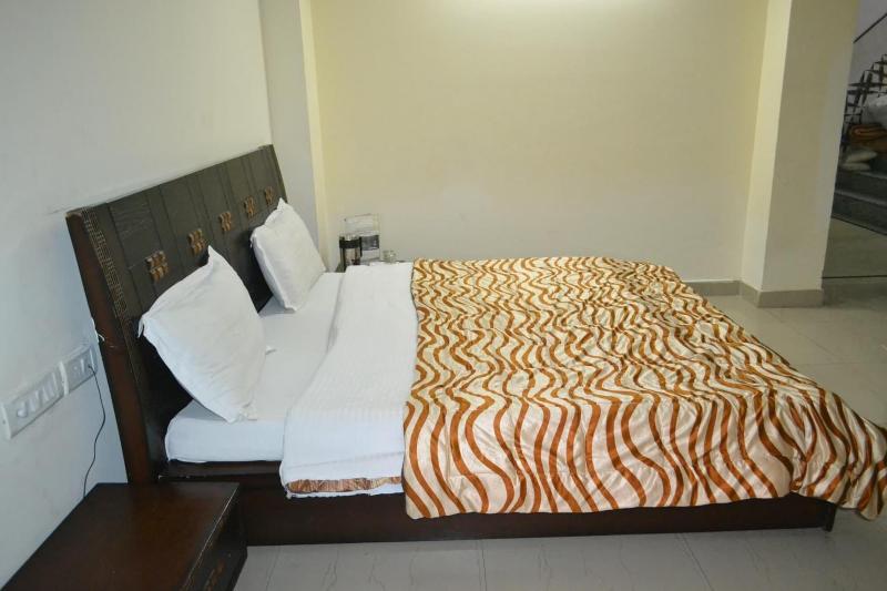 Hotel Apple Villa image