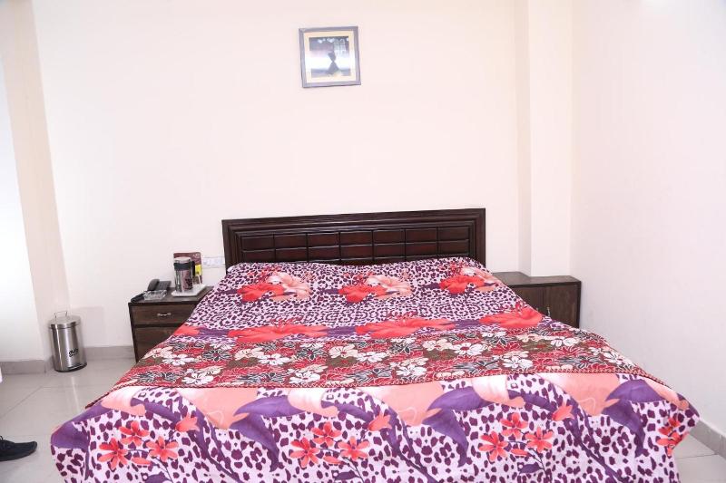 Hotel Apple Villa image