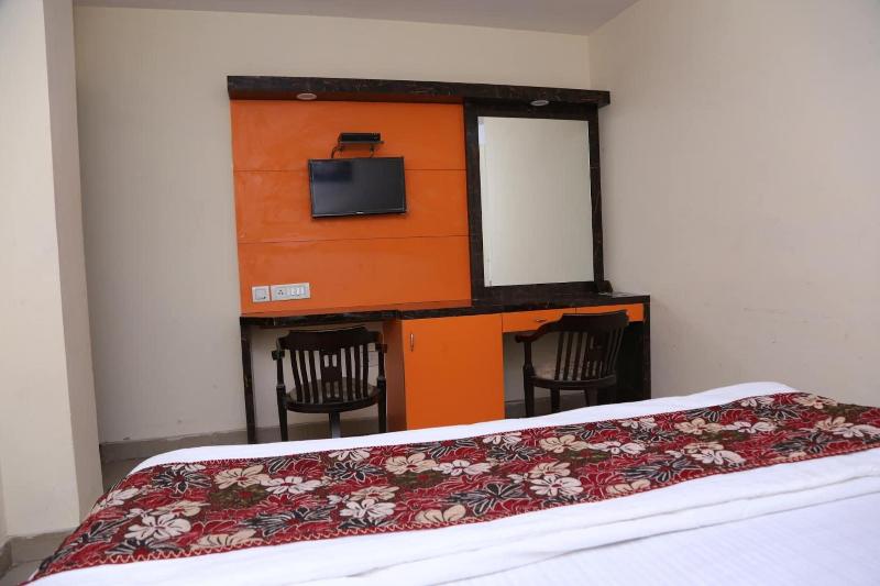 Hotel Apple Villa image