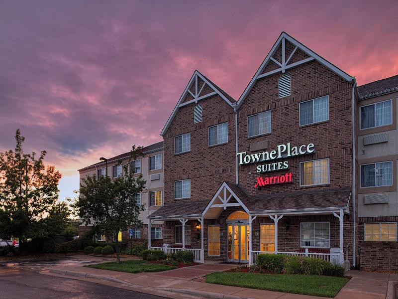 Towneplace Suites By Marriott Wichita East