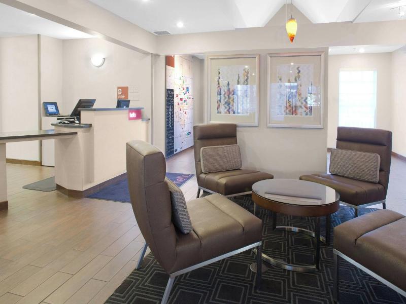 Towneplace Suites By Marriott Wichita East