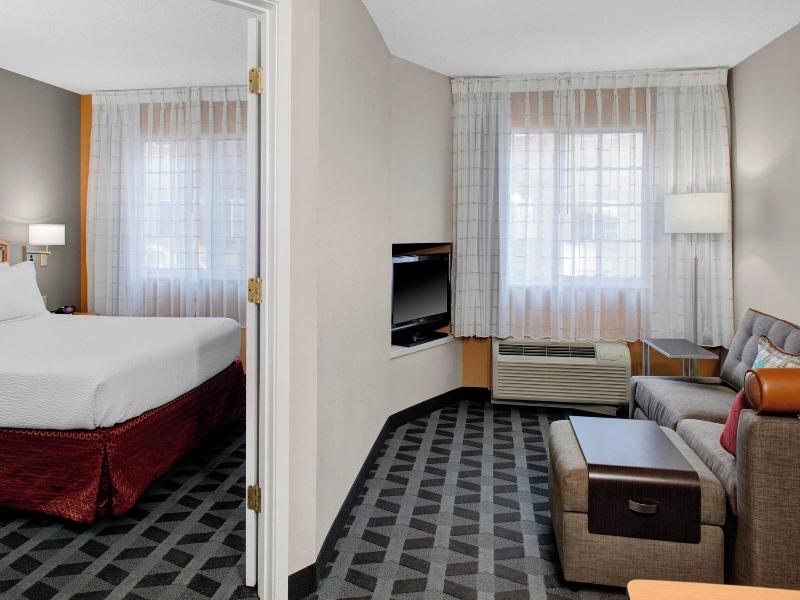 SUITE QUEEN SIZE BED — photo 14