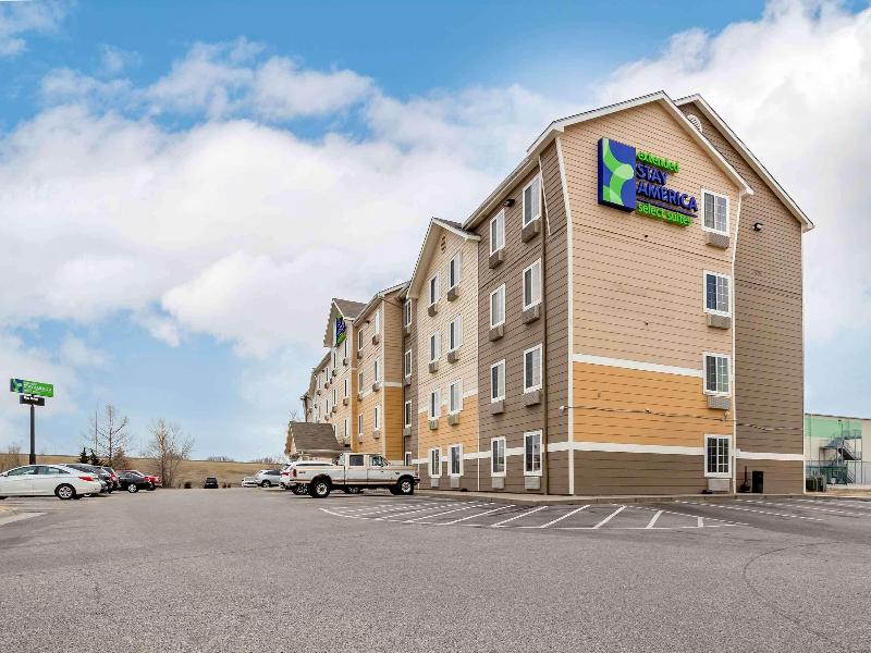 Woodspring Suites Wichita Airport image