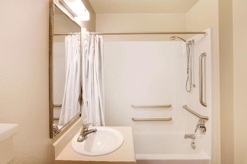 Studio 6 Bossier City, LA - Shreveport image