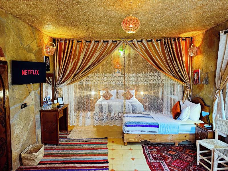 Riad Chay & Boutique image