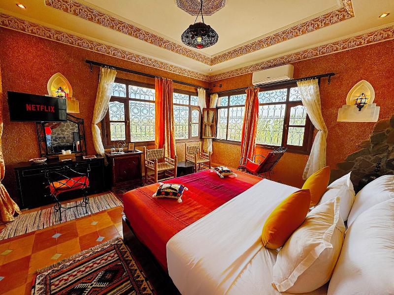 Riad Chay & Boutique image