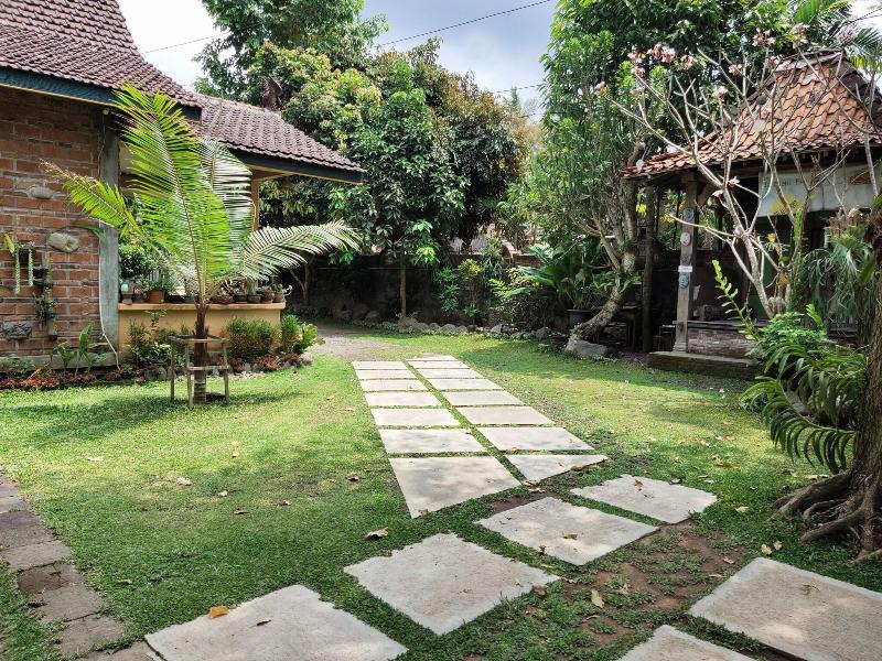 Mettaloka Guest House And Art Space image