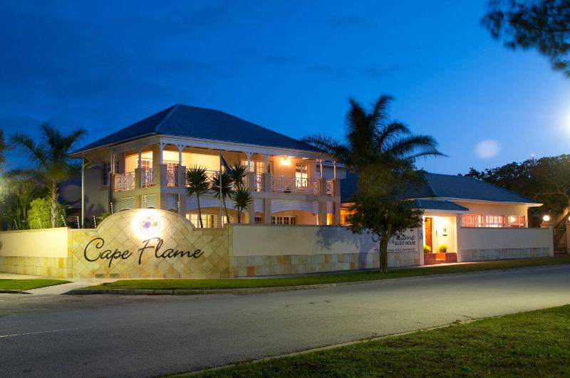Cape Flame Guest House — general view
