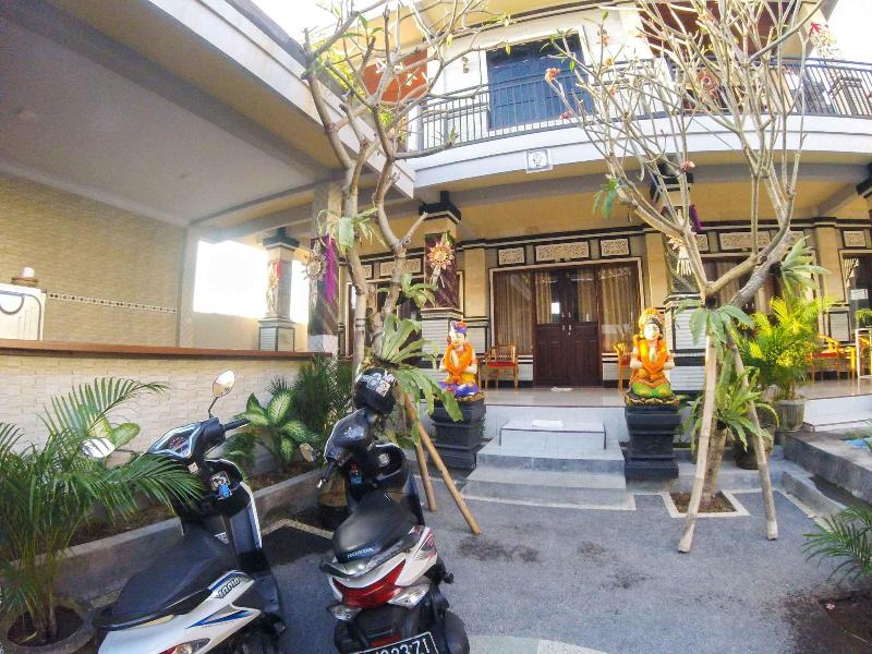 Adi Homestay Canggu image
