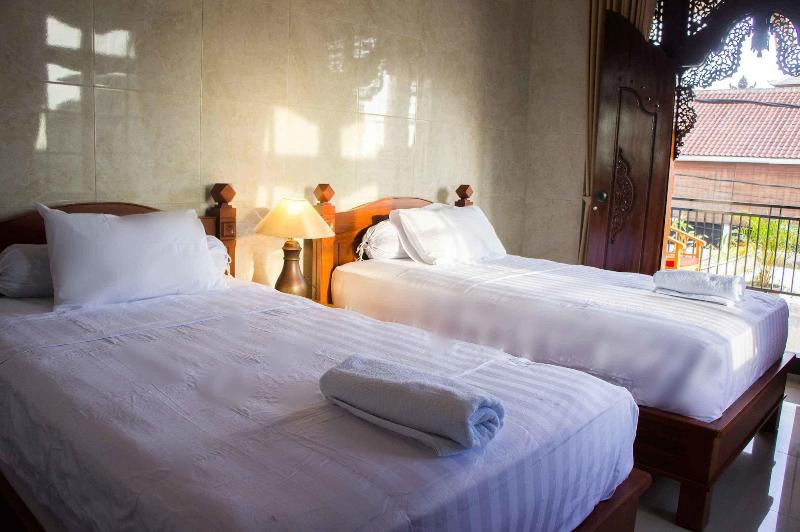 Adi Homestay Canggu image