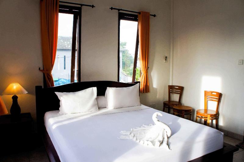 Adi Homestay Canggu image