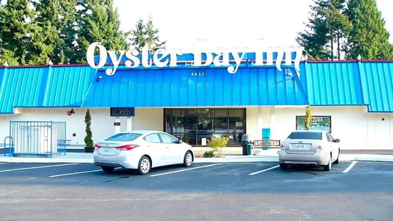 Oyster Bay Inn & Suites image