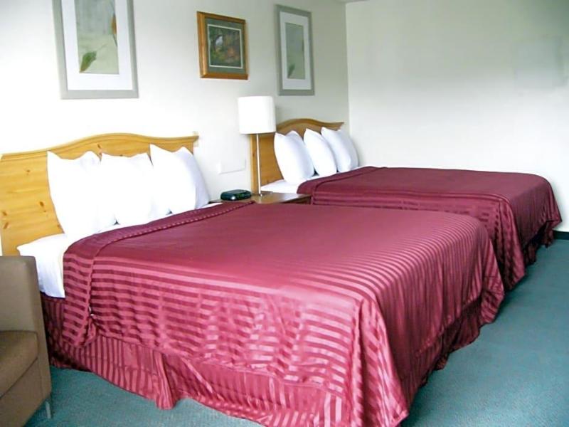 Oyster Bay Inn & Suites image