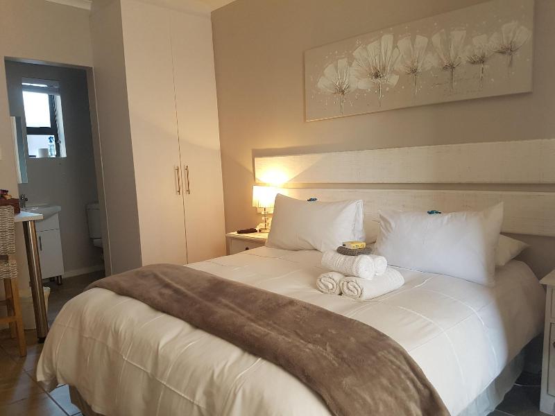 Melkbosch Guesthouse image