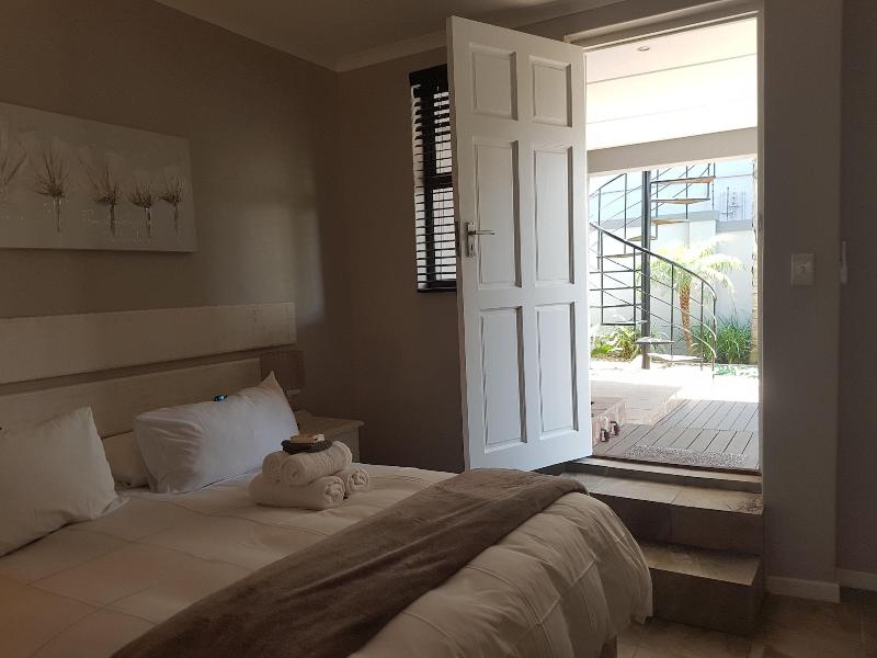 Melkbosch Guesthouse image