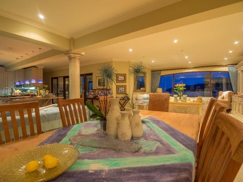 Villa Paradisa Guest House image