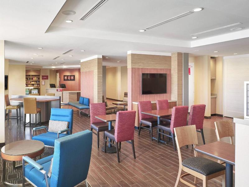 Towneplace Suites By Marriott Medicine Hat