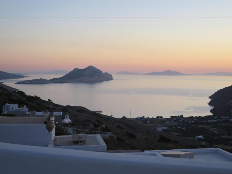 Kaminaki Amorgos Studios & Apartments image