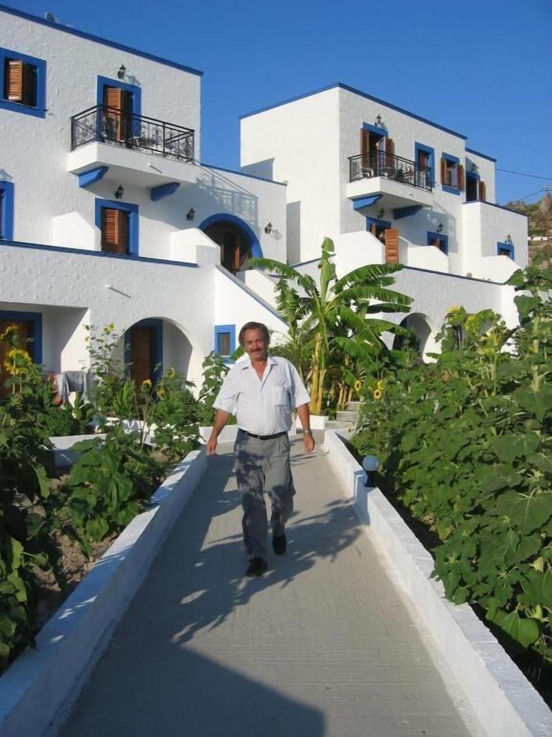 Nicolas Studios image