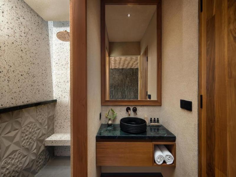 Sini Vie Resort Seminyak by Ini Vie Hospitality image
