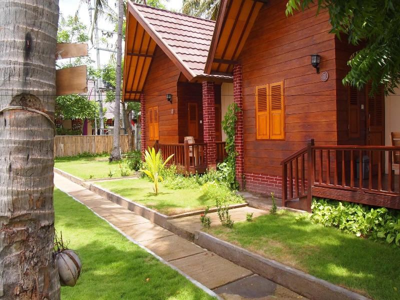 Gili Escape Bungalows image