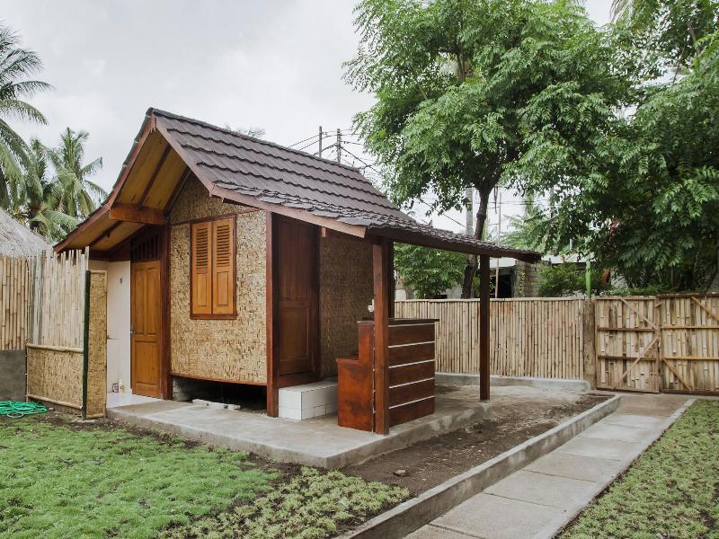 Gili Escape Bungalows image