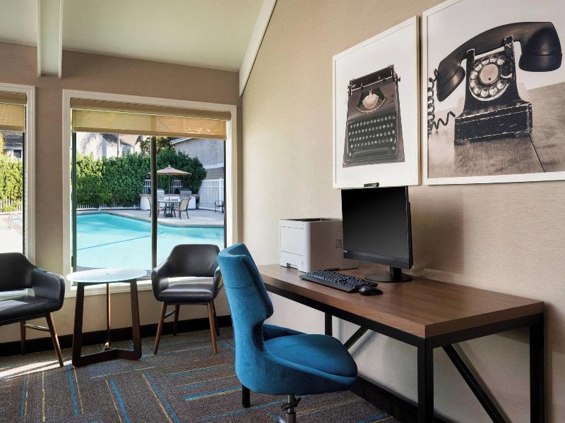 Residence Inn By Marriott Sunnyvale Silicon Valley image