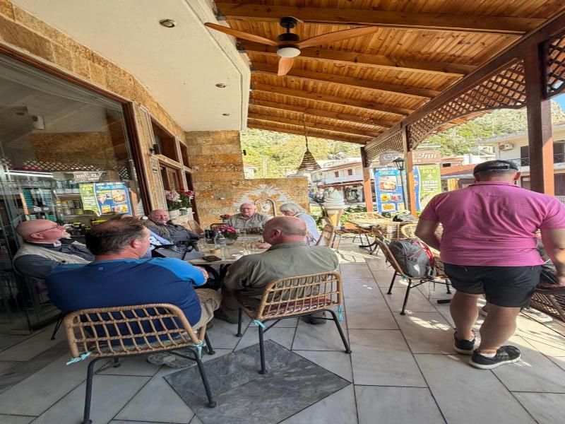 Costas Inn image