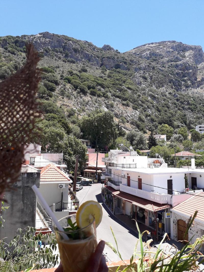 Costas Inn image