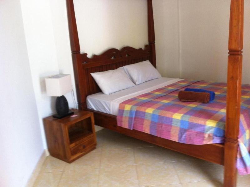 Amed Sari Beach Guesthouse image