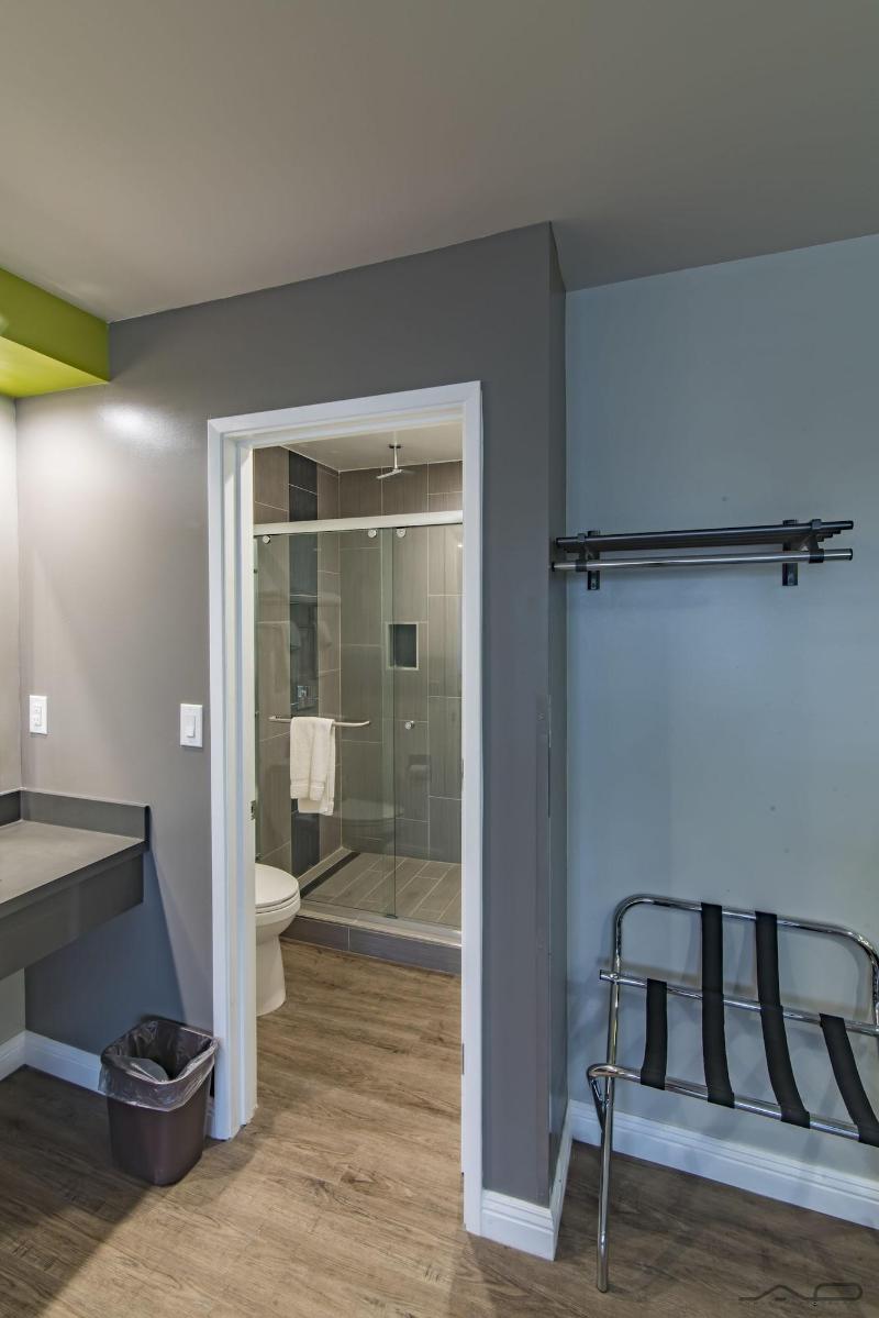 SeaScape Inn - A FairBridge Hotel image