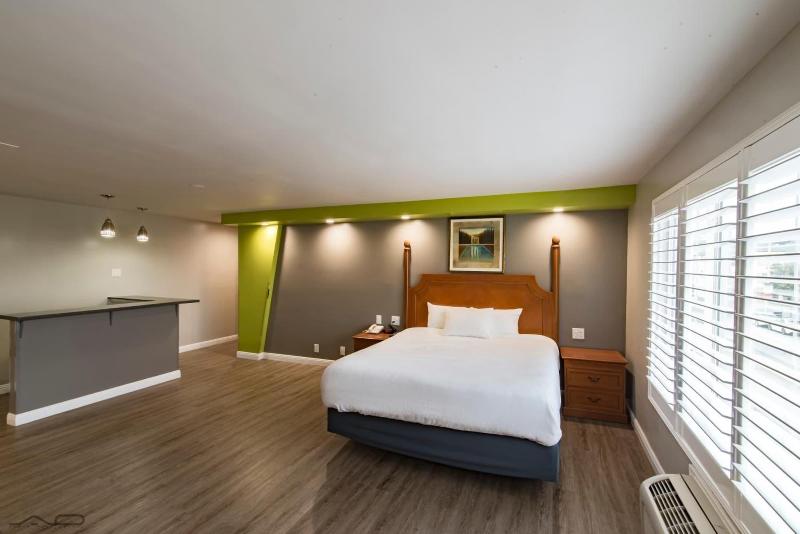 SeaScape Inn - A FairBridge Hotel image