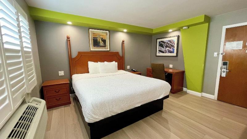 SeaScape Inn - A FairBridge Hotel image