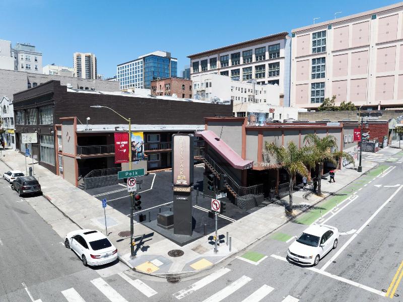 Alexis Park Hotel image