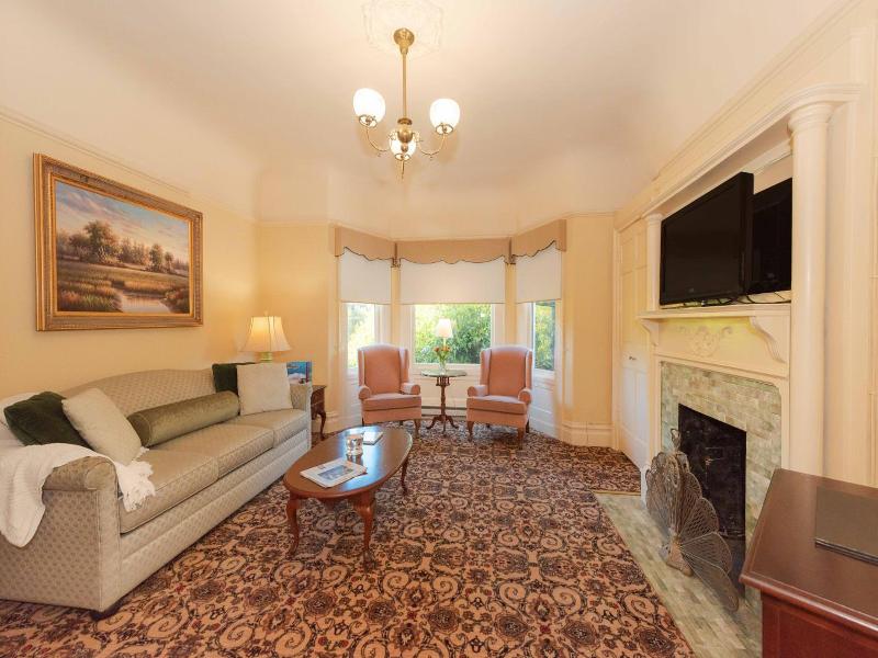 Stanyan Park Hotel image