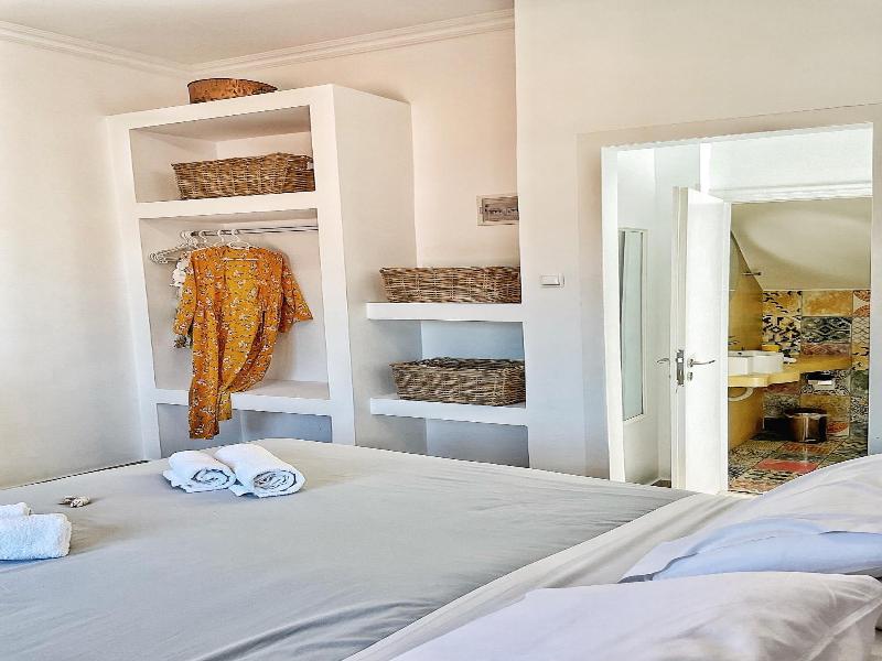 Gigi Rooms image