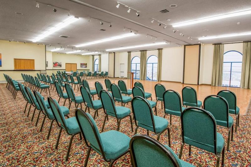 AmericInn by Wyndham Branson & Conference Center image