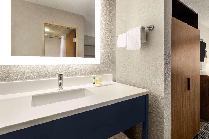 AmericInn by Wyndham Branson & Conference Center image