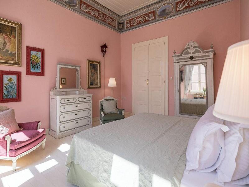 Villa Maria image