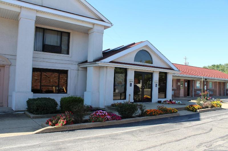Bellevue Hotel & Suites image