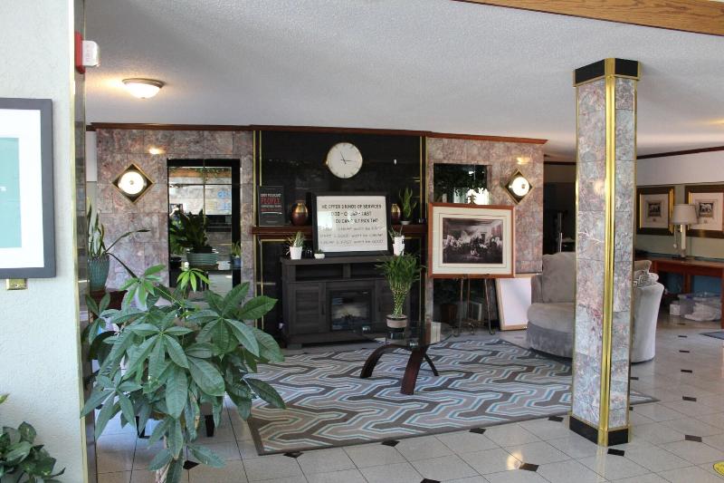 Bellevue Hotel & Suites image