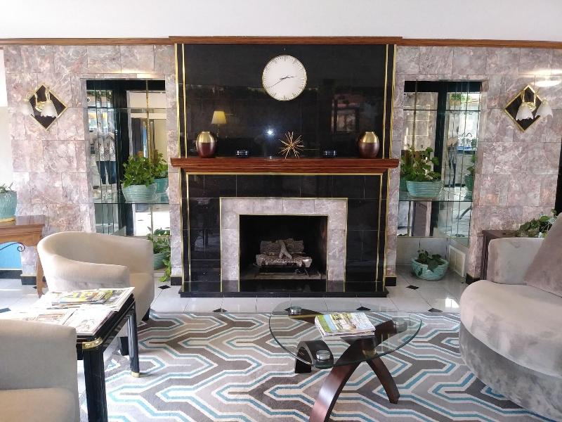Bellevue Hotel & Suites image